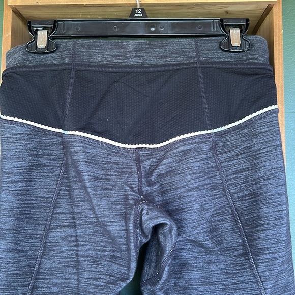 Lululemon Leggings Size 6 - Picture 7 of 10